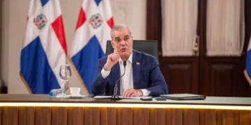 Presidente Luis Abinader: “Todo el que cometa un acto criminal, lo vamos a capturar y con el nuevo Código Penal no les va a ir bien”
