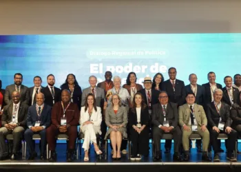 Ministerio de Educación coloca los aprendizajes fundamentales en el centro del diálogo educativo regional