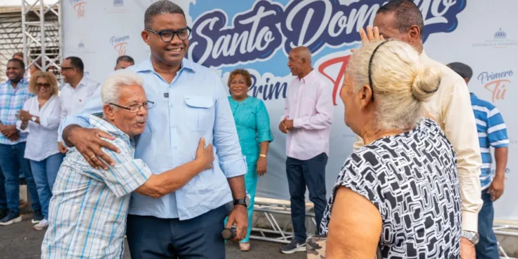 Propeep refuerza su presencia en SDE con jornadas sociales y remozamiento de 19 canchas
