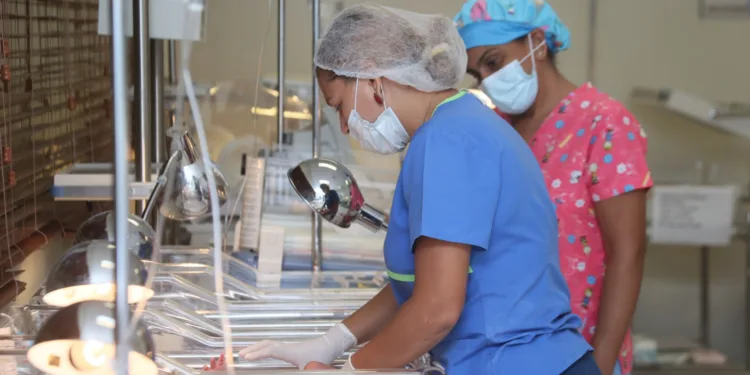 Salud Pública destaca importante reducción de la mortalidad materna e infantil en 2026