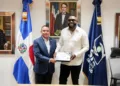 SNS reconoce a David Ortiz como Embajador Honorífico por su trayectoria y labor social