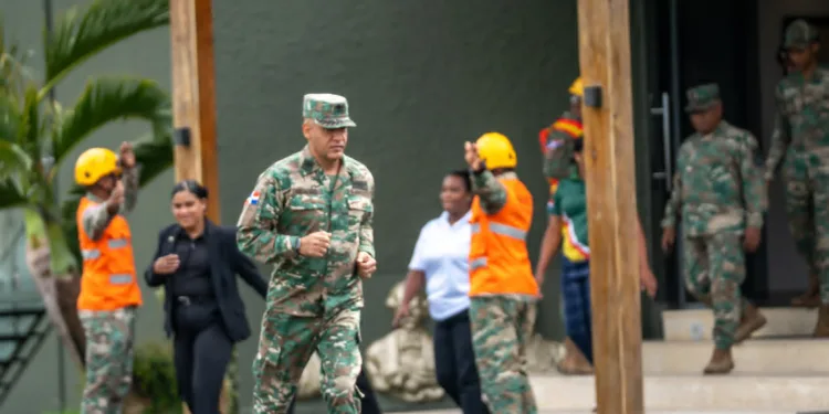 Ejército de República Dominicana participa activamente en Simulacro Nacional de Evacuación por Terremoto