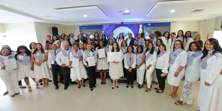 CIPESA e INFOTEP gradúan 65 periodistas y comunicadores especializados en salud