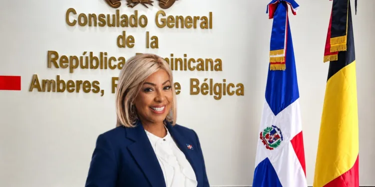 Abinader designa a Lily Florentino como cónsul general de RD en Amberes