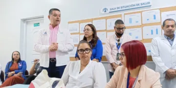 Salud Pública mantiene desplegados cinco equipos especializados para fortalecer atención materna y neonatal en hospitales