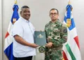 Ejército RD y ECO5RD firman acuerdo para fortalecer la gestión ambiental y remediación de residuos