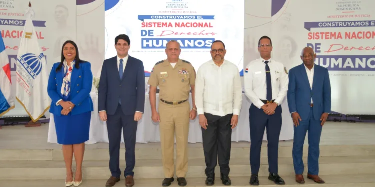 Fuerzas Armadas, Policía, Interior y Policía y DIGESETT se integran a la construcción del Sistema Nacional de Derechos Humanos