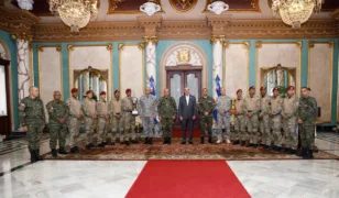 Presidente Abinader recibe y felicita en el Palacio Nacional a campeones dominicanos de Fuerza Comando Paraguay 2026; asegura que el país “pasó de la retaguardia a la vanguardia”