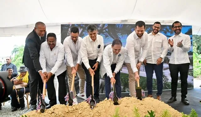 Para cuando “Ya no hay nada más que hacer”, el Dr. Cruz Jiminián da primer picazo para el Hospital de la Dignidad