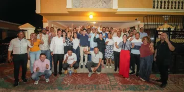 José Montás oficializa respaldo a Wellington Arnaud junto a su equipo político y fortalece el proyecto presidencial en San Cristóbal