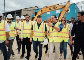 Ministro Jean Luis Rodríguez supervisa intervención integral en sector Los Praditos, en el DN