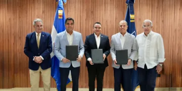 SNS, Deportes y Comité Olímpico acuerdan fortalecer atención de salud de los atletas