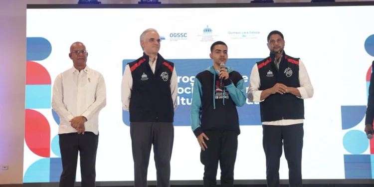Luis Miguel De Camps resalta importancia de la labor social para formar jóvenes comprometidos con sus comunidades