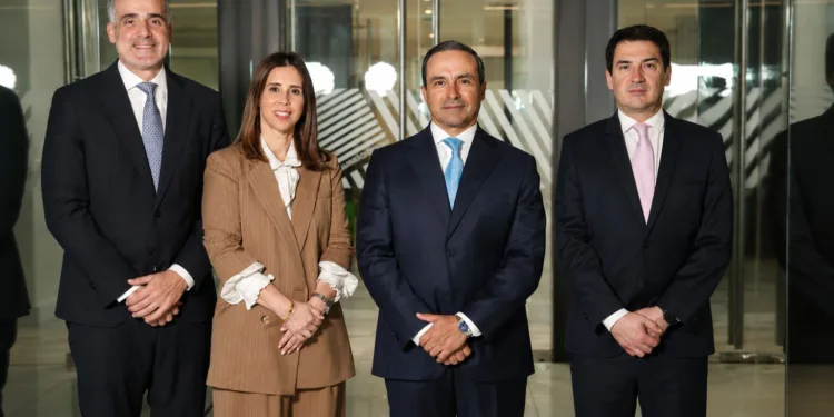 United Capital diversifica la oferta del mercado de valores dominicano con nueva emisión vinculada al Nasdaq-100