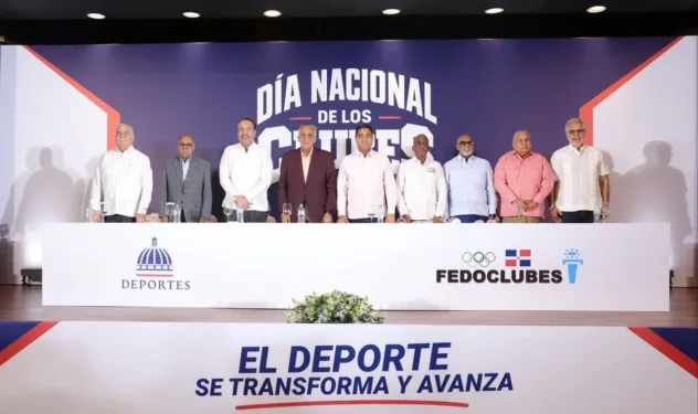 Ministro Kelvin Cruz celebra por todo lo alto el Día Nacional de los Clubes