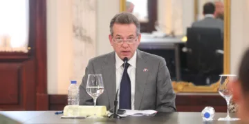 Canciller Ito Bisonó explica por qué República Dominicana no participa directamente en operaciones militares en Haití