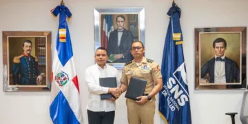 Ejército y SNS firman acuerdo para fortalecer atención médica y seguridad en centros de salud