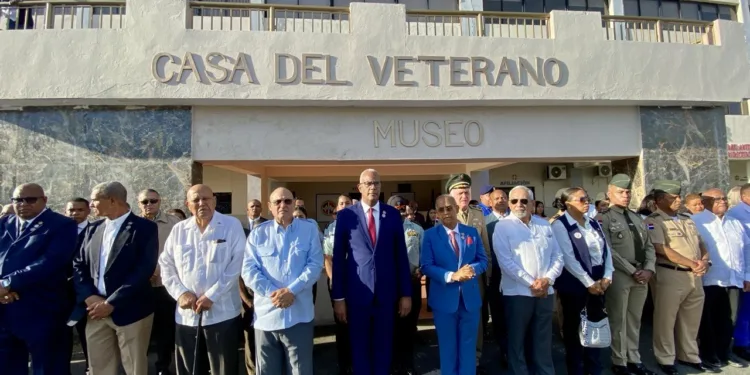 Hermandad celebra el Día del Veterano e inicia el Mes del Veterano