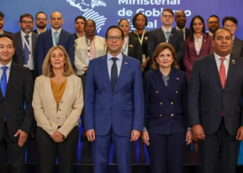 Ministro Freund propone creación de fondo regional para desarrollar soluciones tecnológicas conjuntas