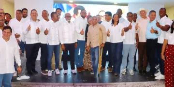 Leo Francis Zorrilla anuncia su respaldo al proyecto presidencial de David Collado