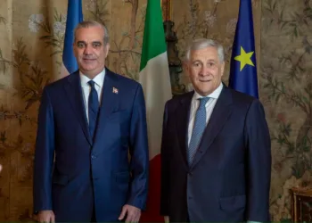 Presidente Abinader y viceprimer ministro y ministro de Asuntos Exteriores de Italia, Tajani, acuerdan fortalecer la cooperación económica, las inversiones y la seguridad entre República Dominicana e Italia