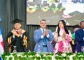Director del SNS destaca formación de profesionales en UTECO y propone oportunidades para graduados con honores en la Red Pública de Salud