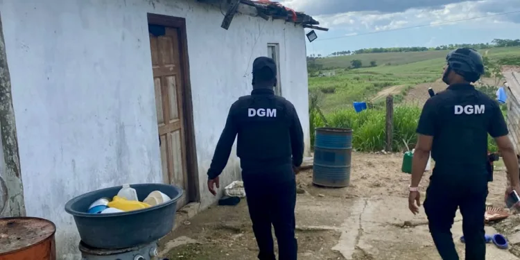 Migración amplía las inspecciones a zonas agrícolas y obras de construcción
