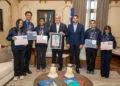 Presidente Abinader recibe en Palacio Nacional a jóvenes dominicanos que rompieron récord mundial de lectura