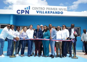 Tras 42 años de espera, director SNS entrega remozado y equipado CPN Villarpando en Azua