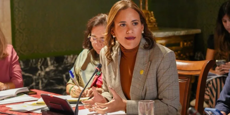 Santo Domingo participa en Sevilla en sesión de trabajo de la Alianza Iberoamérica 500+ de CAF