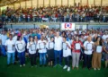 Presidente Abinader entrega 1,500 títulos que dan seguridad jurídica a 6,000 personas en El Almirante II y protegen el patrimonio de sus familias