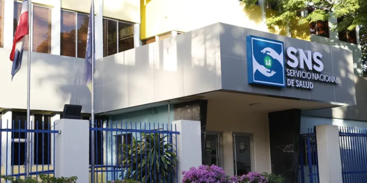 SNS destaca designación de más de 20 mil médicos en la Red Pública de Salud entre 2020 y 2026