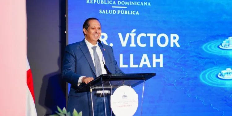 Ministerio de Salud presenta plan para mejorar la atención médica en tres provincias y evalúa servicios de salud en siete regiones