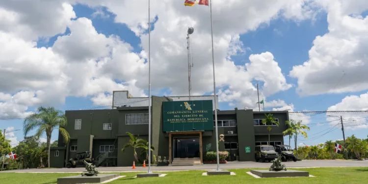 Ejército abre investigación y aplica sanciones tras incidente entre militares