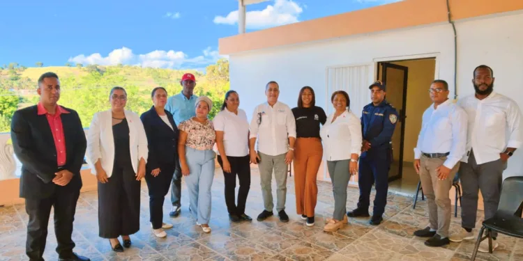 Director de Infraestructura Escolar supervisa avances de obras educativas en Barahona, Bahoruco y San Juan