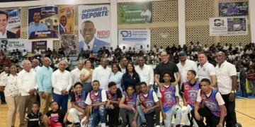 Comité Organizador del Torneo de Baloncesto Superior de San Juan dedica su XXIII edición 2026 a Scarlett Benzán por su respaldo al deporte y las iniciativas sociales de la provincia