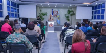 Maestrantes en Derecho Migratorio y Consular UASD visitan sede DGM