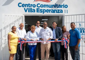 Propeep entrega centro comunitario en Villa Esperanza II en SDN, con una inversión de RD$3.7 millones