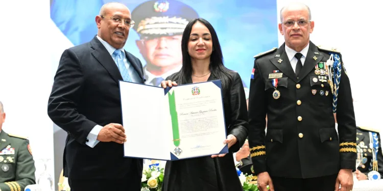 Policía Nacional reconoce a destacadas personalidades civiles, militares y policiales con la Orden del Mérito Policial 2026