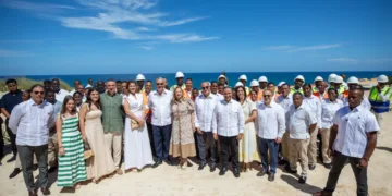 Empresarios Javier Tejada y Yamil Isaías agradecen respaldo del presidente Abinader al turismo y destacan su liderazgo, apertura y acompañamiento para impulsar inversiones de más de US$1,000 millones como Yanuna, en Playa Macao