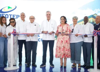 Presidente Abinader inaugura un INFOTEP en San Pedro de Macorís con capacidad para formar al año 3,800 participantes en formación técnico profesional